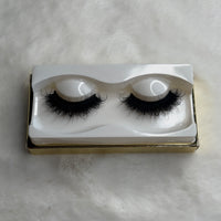 Nina Lashes