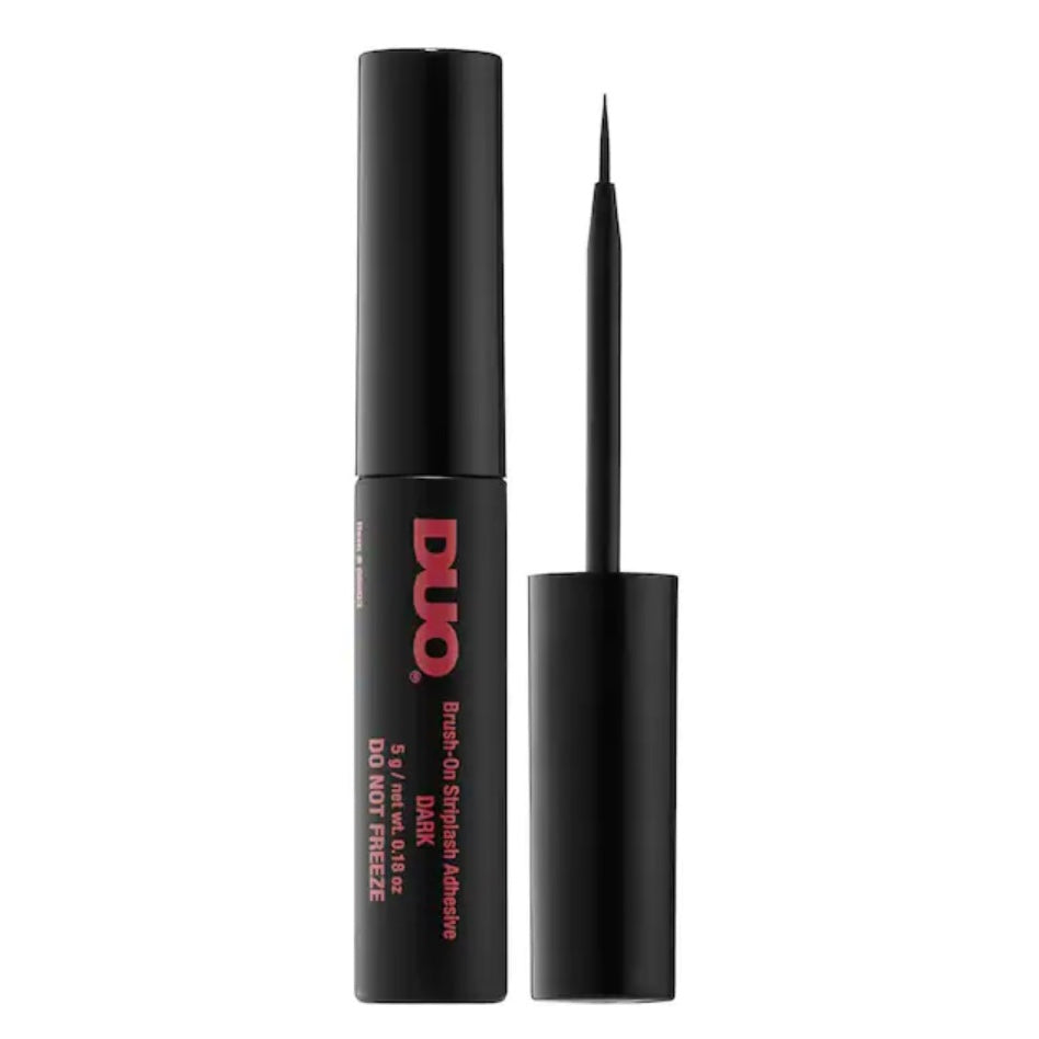 DUO Brush-On Striplash Adhesive. Dark Color (56896). 5g. Eyelash glue. Latex free.